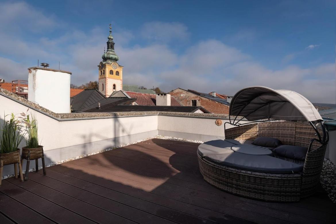 Apartmán pod Vežou 1 Banská Bystrica Esterno foto